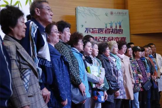 说明:https://mmbiz.qpic.cn/mmbiz_jpg/uYQH1LvBibib9nCLAGFWsYAPmH9o9kKATZOtxR5Kq5kzPzBC3ribNdKqV1oZIcsQHADdicl4ogOTX5c8odDzAg5Lsg/640?wx_fmt=jpeg