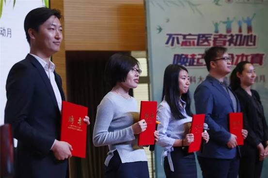 说明:https://mmbiz.qpic.cn/mmbiz_jpg/uYQH1LvBibib9nCLAGFWsYAPmH9o9kKATZiacJhN2TpU2AibONbosDSvd0BiaYwmrq9ofdaicnYrpHV03TOwHmJWGFvA/640?wx_fmt=jpeg
